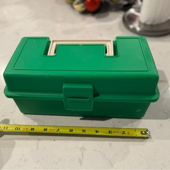 Vintage Woodsream Classic Green Tackle Box with Handle & Insert Great Condition - Picture 7 of 14